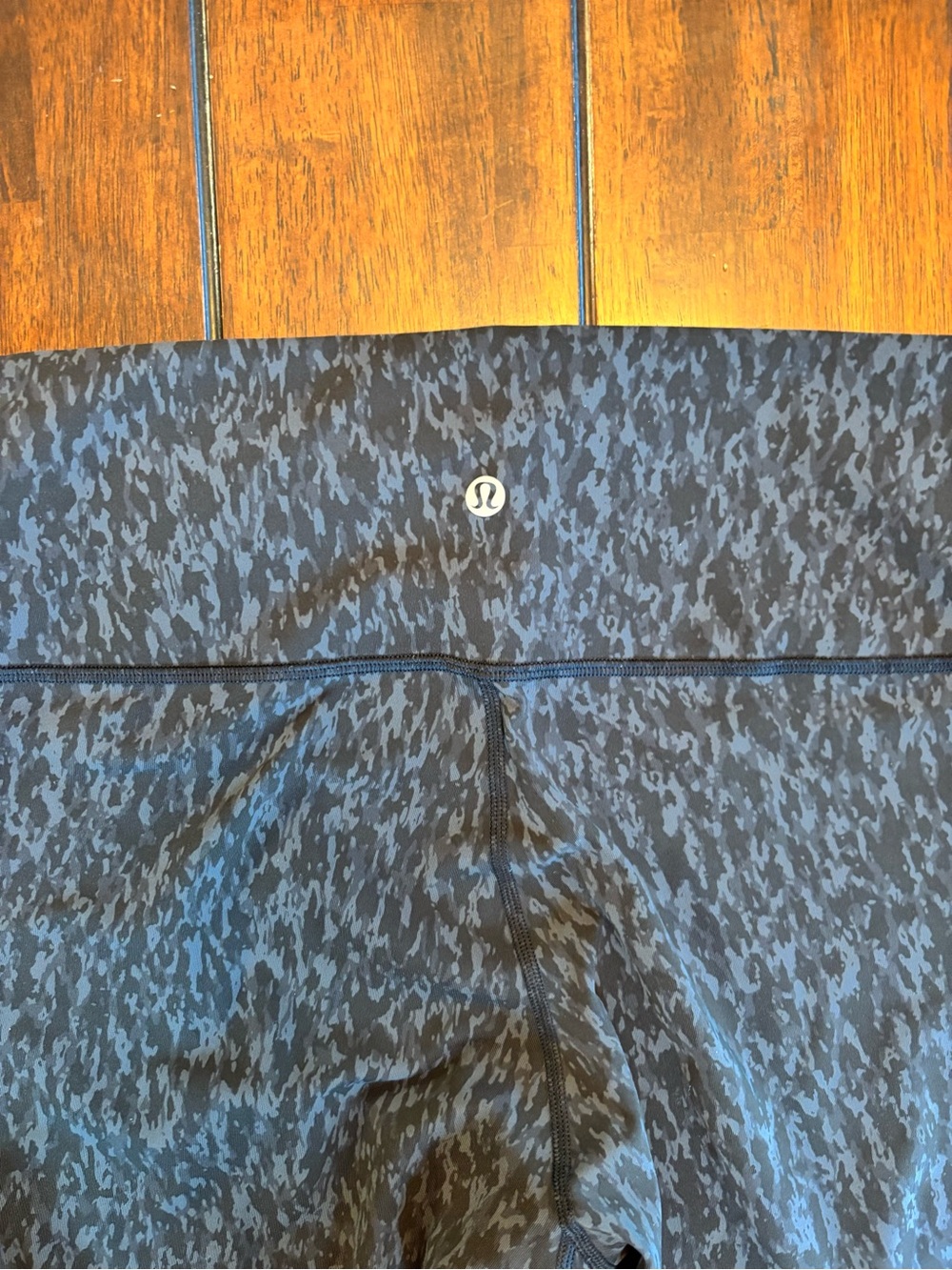 lululemon Wunder Train Hi-Rise Tight Leggings Black and Gray Pattern Size 12 tag